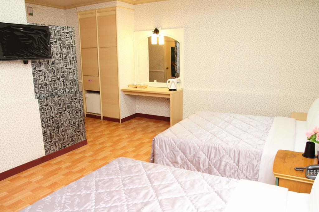 亞芝商務旅館yazhi Hotel Bade Ruang foto